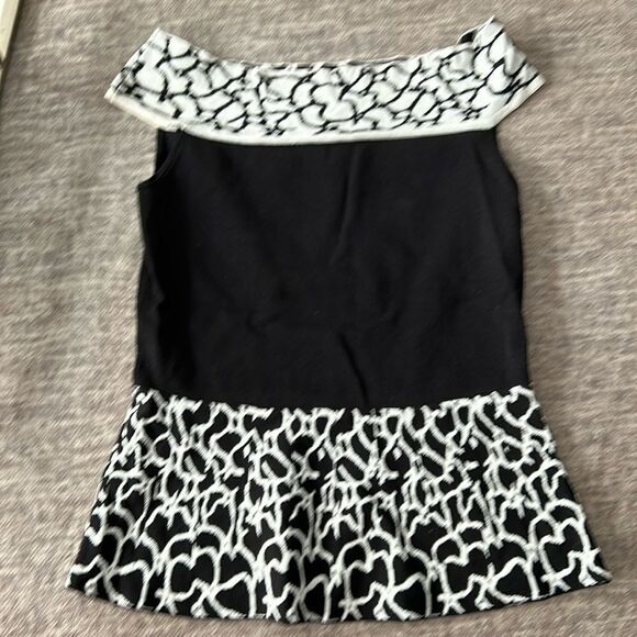 Tristan off the shoulder top - Picture 1 of 4